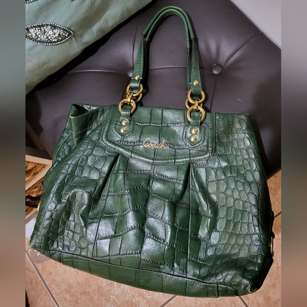 Forest Green Coach leather shoulder bag